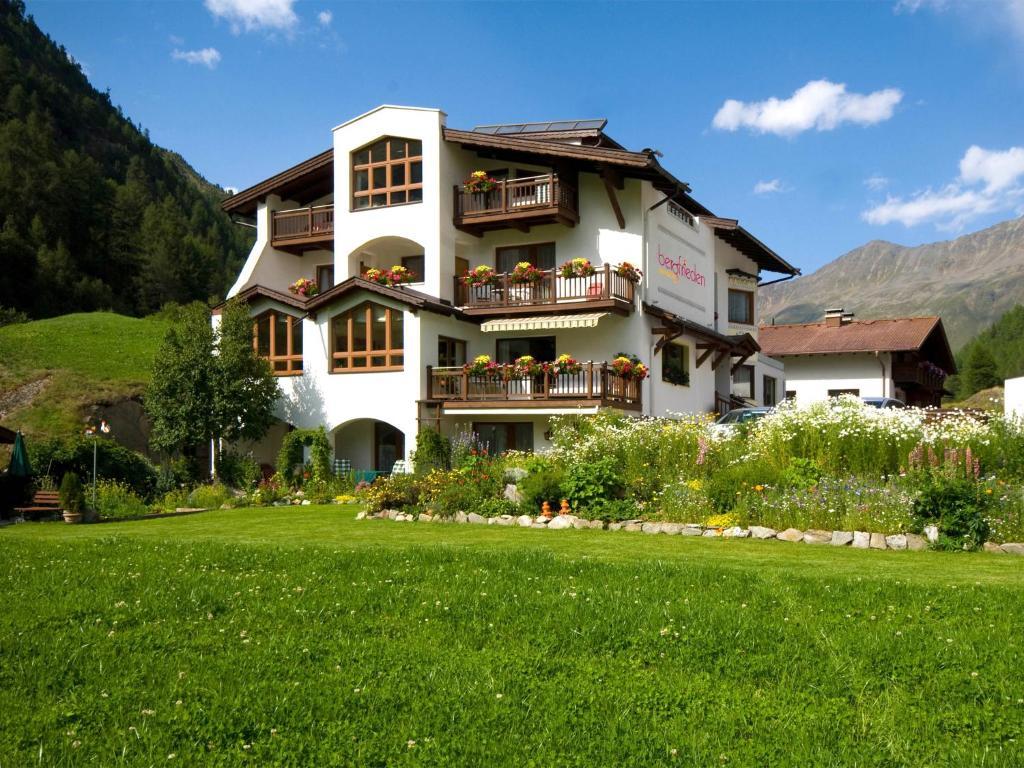 Pension Bergfrieden Obergurgl Bilik gambar